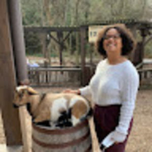 Meet your Posher, Olivia